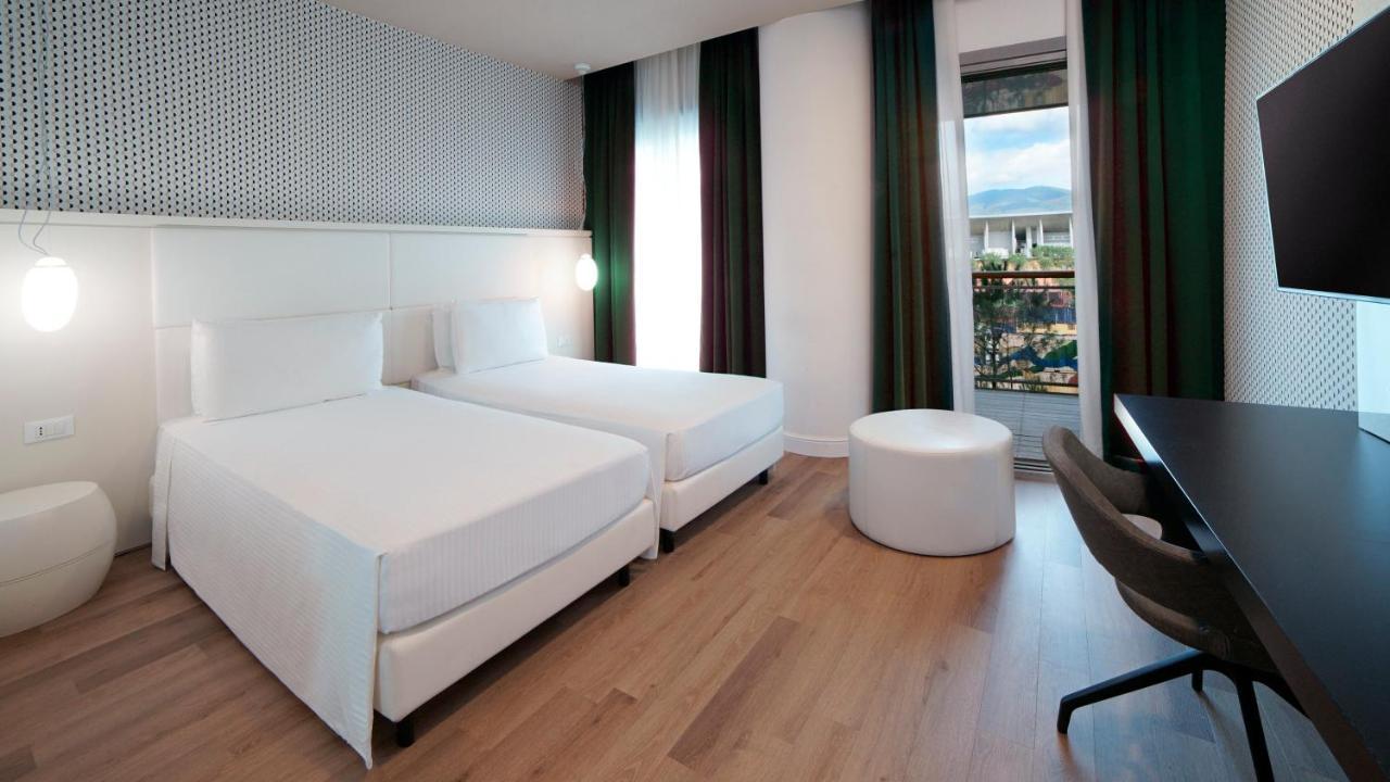 Holiday Inn Nola - Naples Vulcano Buono By Ihg מראה חיצוני תמונה